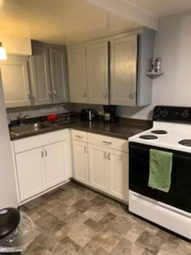 Main picture of 732 Avenue F