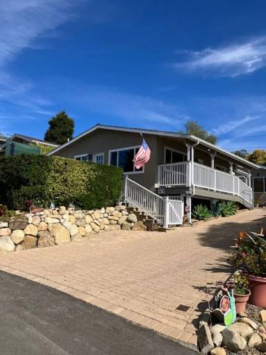 Main picture of 2432 Banner Ave
