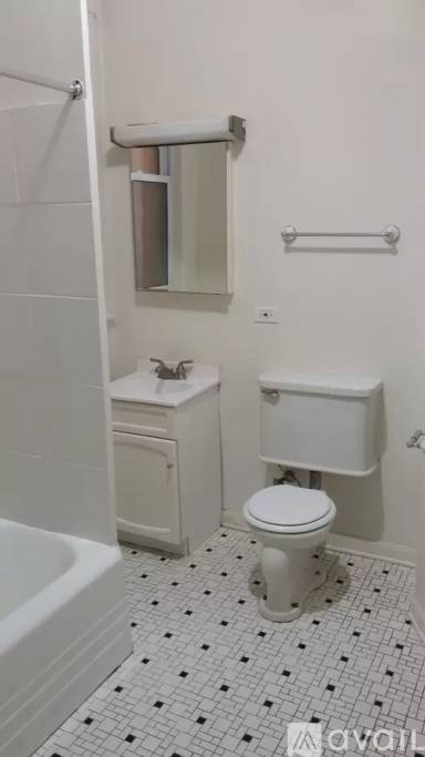 Main picture of 3444 N Karlov Ave