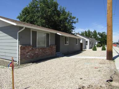 Main picture of 1205 N Meridian Rd