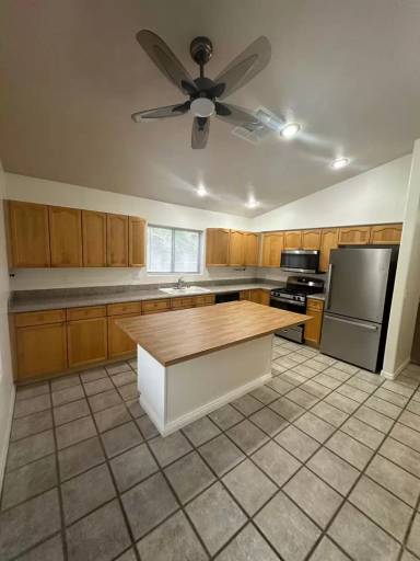 Main picture of 3304 Misty Cloud Ct