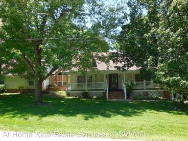 Main picture of 3641 S Elmview Ave