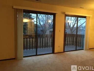 Main picture of 950 Cross Creek Dr N