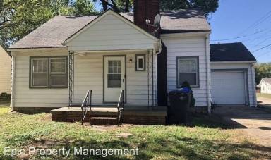 Main picture of 2601 SE Maryland Ave