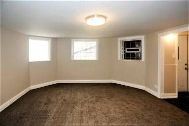 Main picture of 2945 W Diversey Ave