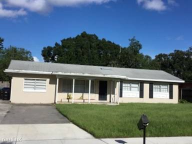 Main picture of 2405 Savoy Dr