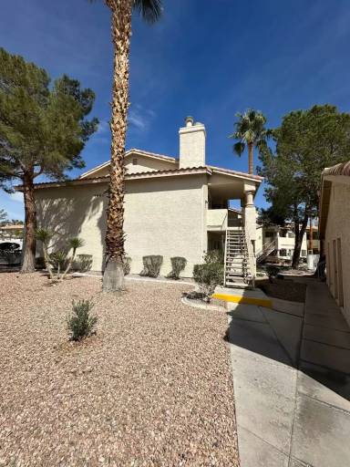 Main picture of 7960 Marblehead Way