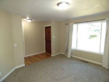 Main picture of 1434 Garden Ct NE