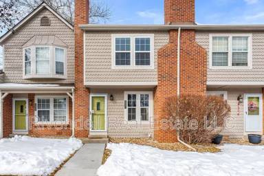 Main picture of 9695 W Chatfield Ave