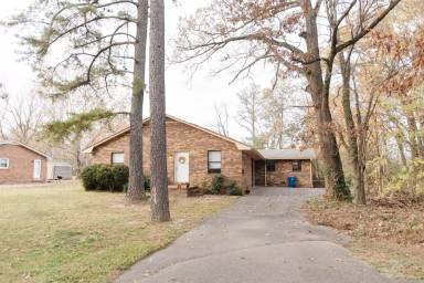 Main picture of 1802 Monroe St