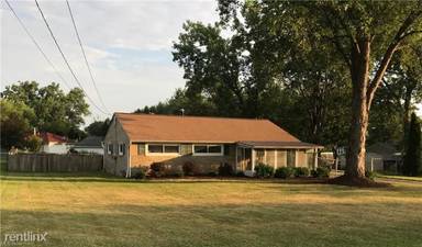 Main picture of 9878 Ridgewood Dr