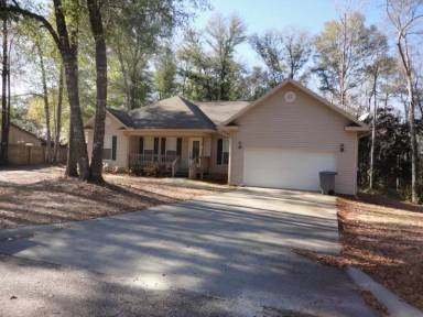 Main picture of 236 Hickory Tree Ln