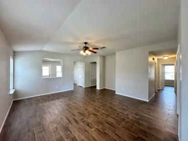Main picture of 506 Constellation Dr