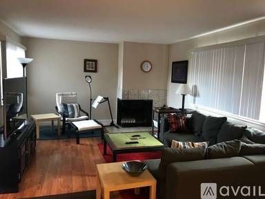 Main picture of 1315 Overland Dr