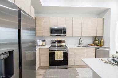 Main picture of Windsor Ludlam Trail Apartments