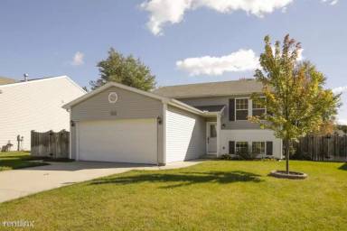 Main picture of 6813 Cypress Bay Dr