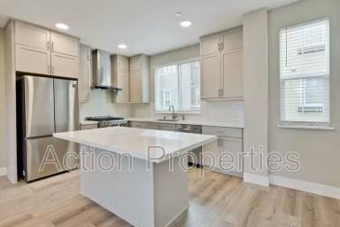 Main picture of 549 Walker Dr