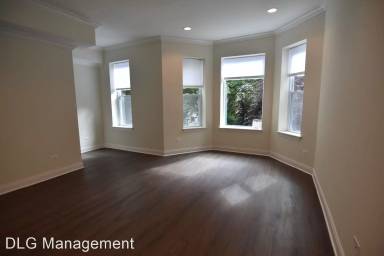 Main picture of 3538 N Fremont St