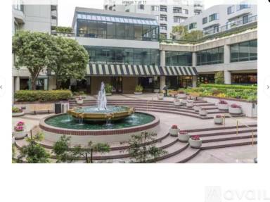 Main picture of Opera Plaza