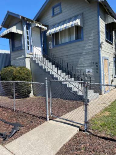 Main picture of 3236 Linden St
