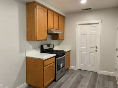 Main picture of 1219 T St