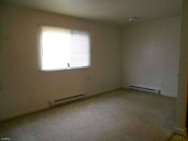 Main picture of 755 Guy Ave
