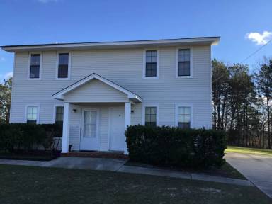 Main picture of 2915 Old Tobacco Rd