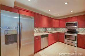 Main picture of 9405 SW 76th St
