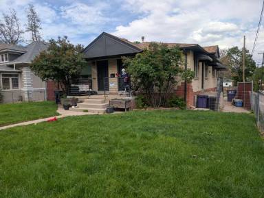 Main picture of 3832 N Clay St