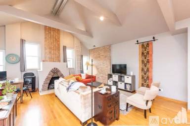 Main picture of 1249 N Paulina St