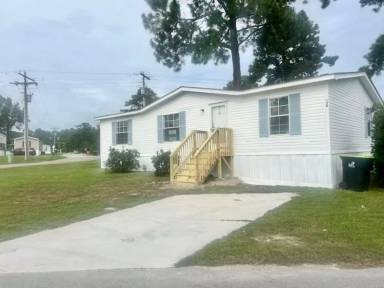 Main picture of 553 Corbin St