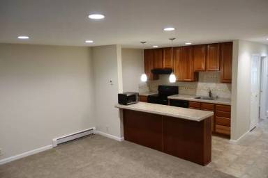 Main picture of 837 Southwood Blvd