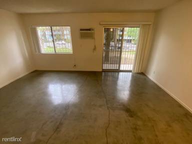 Main picture of 1784 N Sycamore Ave