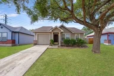Main picture of 7522 Yellow Sand Dr