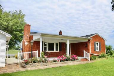Main picture of 12129 Mountain Valley Rd