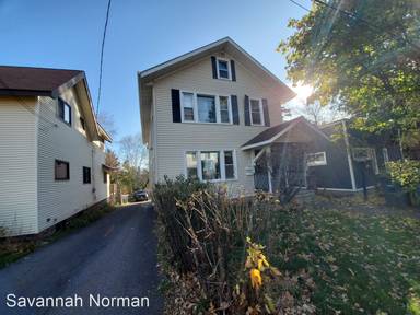 Main picture of 206 Parkland Ave