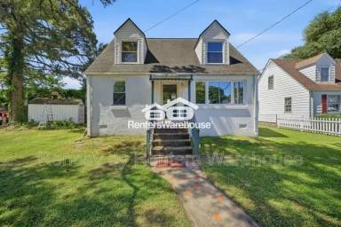 Main picture of 2211 North St