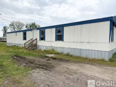Main picture of 2081 Oakshire Rd