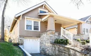 Main picture of 5411 Charlotte St