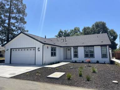 Main picture of 1705 Berrywood Dr