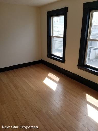Main picture of 101 Putnam St