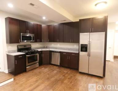 Main picture of 525-27 W Barry Ave