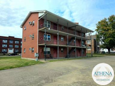 Main picture of 724 Themis St