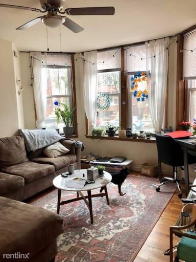 Main picture of 855 N Oakley Blvd
