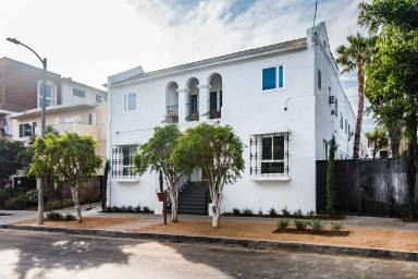 Main picture of 1439 N Curson Ave
