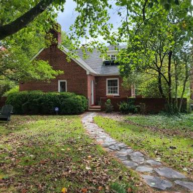 Main picture of 4643 Stuart Ave