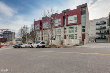Main picture of 2083 Bryant St