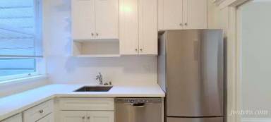 Main picture of 1292 Market St