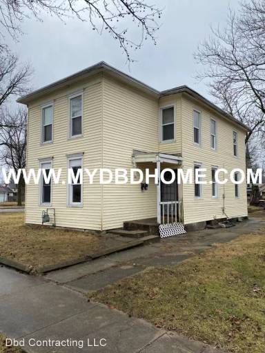 Main picture of 420 E Masterson Ave