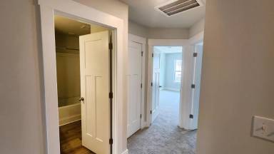 Main picture of 132 Marston Ln